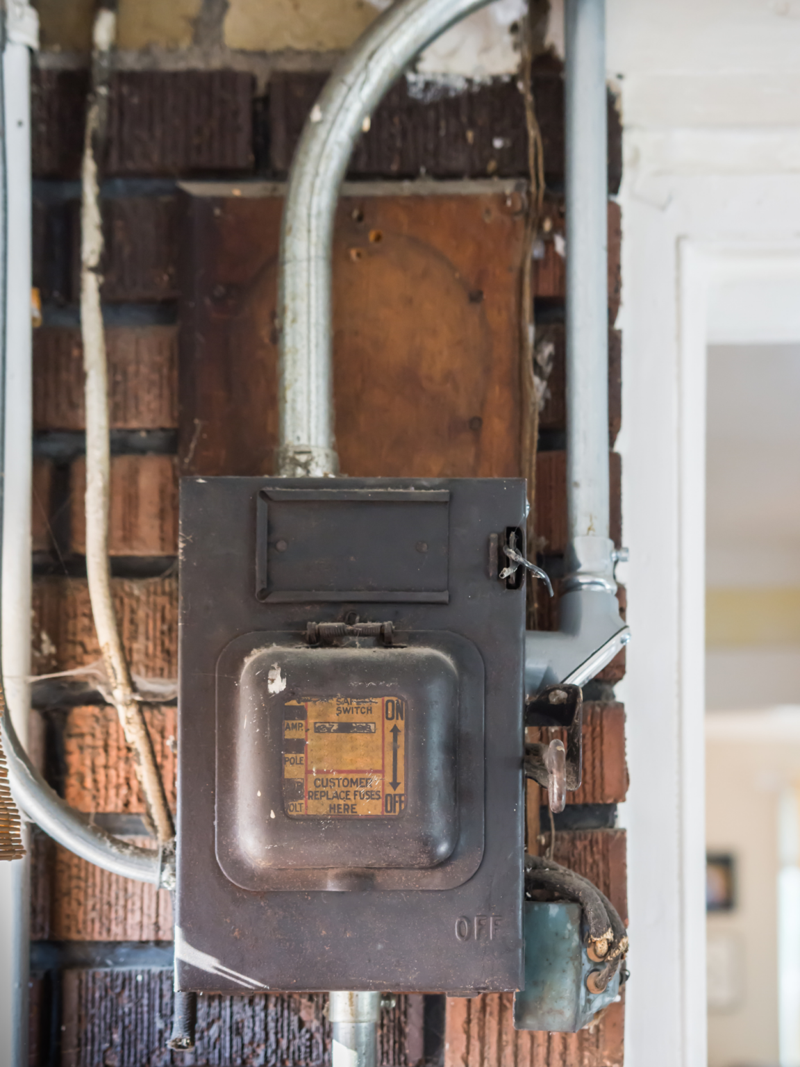 What Is Knob and Tube Replacement Somerton Electric